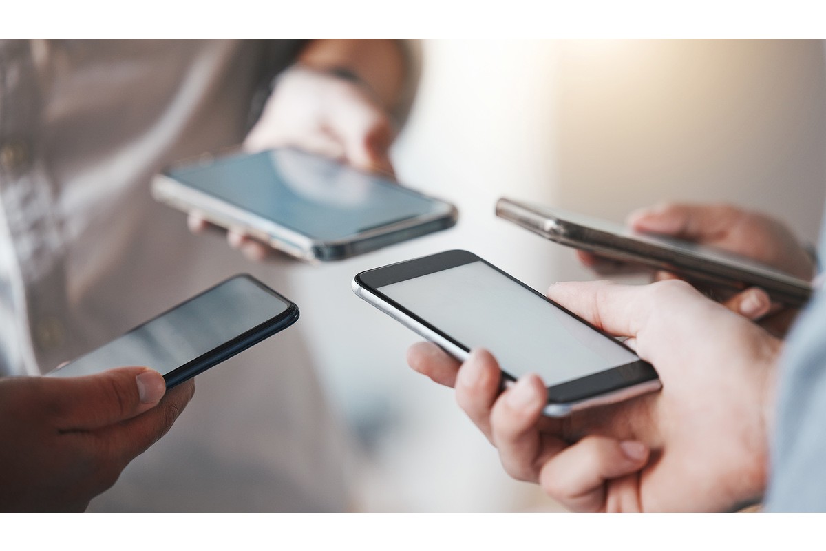 평촌 정형외과 경추추간판탈출증, 목 통증과 팔 저림이 함께 나타나는 이유